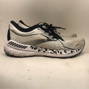 Brooks Adrenaline GTS 21 Womens Running Shoes Gray Size 9.5B Medium 1203291B147